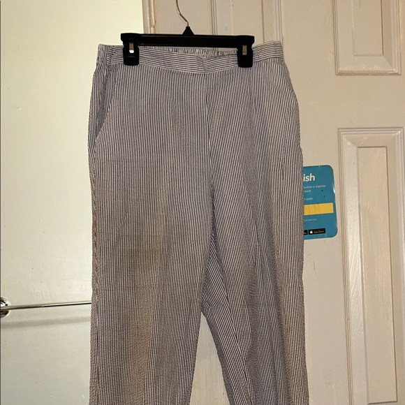 Women's Striped Capris - Black and White - Picture 1 of 1